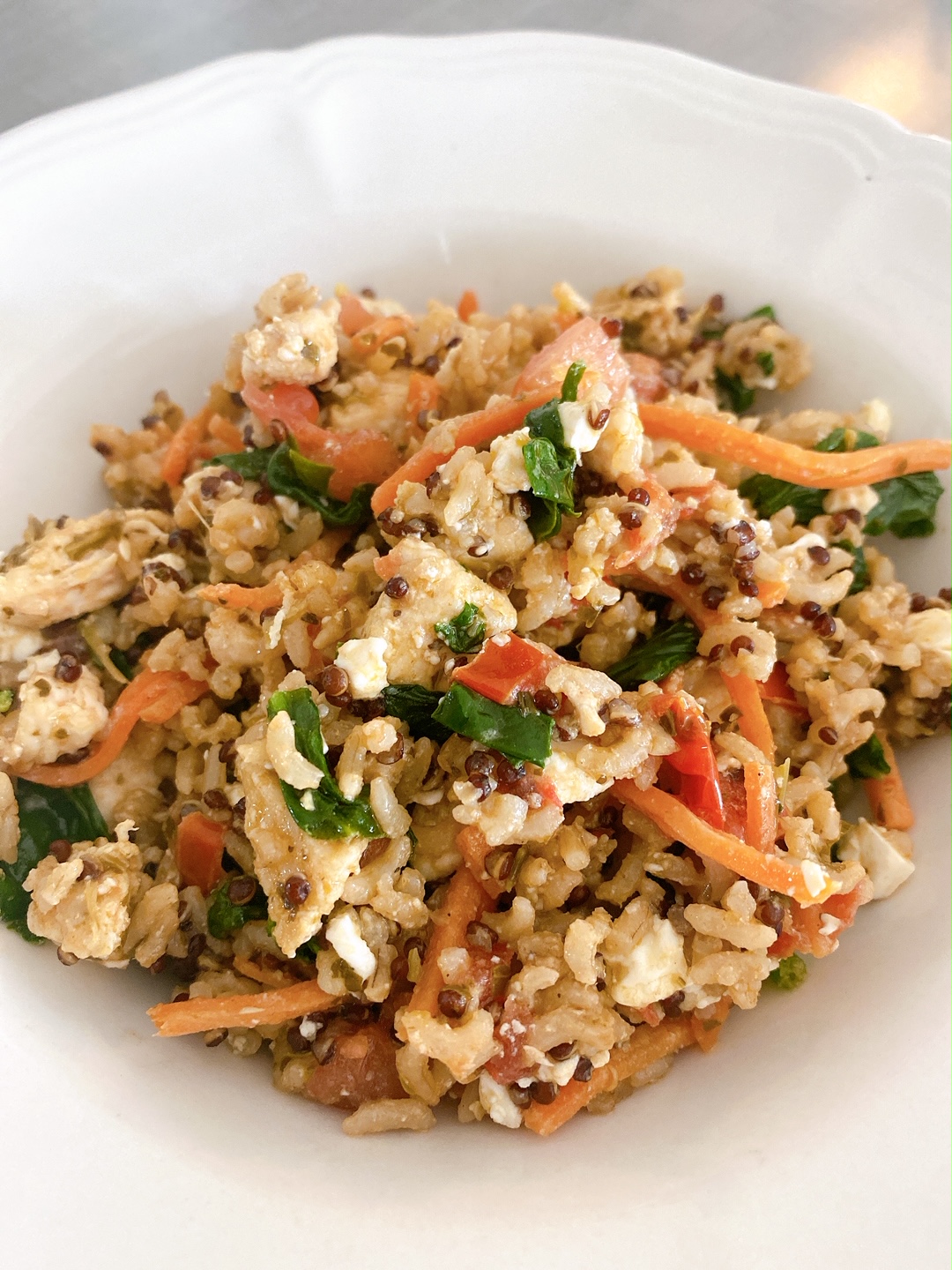 Chicken Pesto Quinoa Bowl