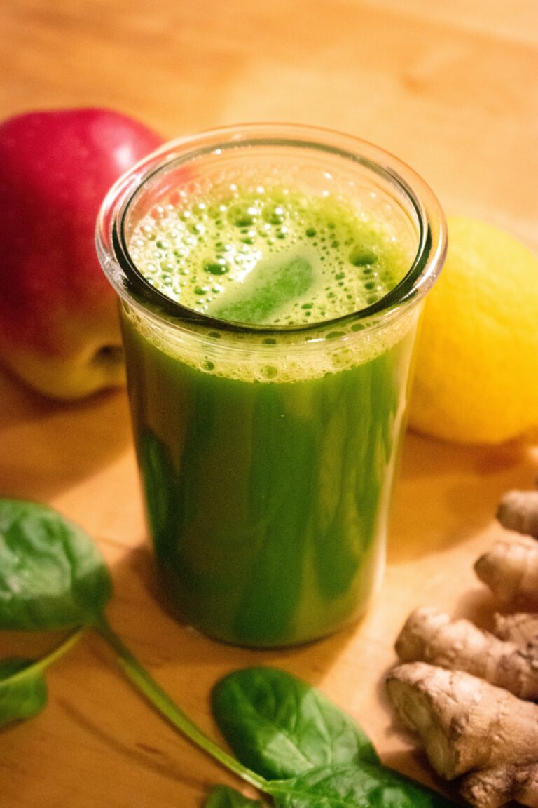 Green Juice for Beginners: Everything You Need to Start (Plus an Easy Recipe)