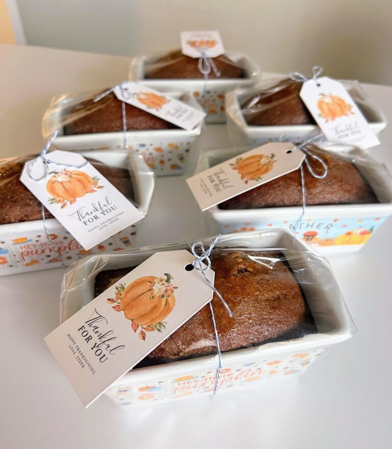 Mini Pumpkin Bread Loaves: An Easy Fall Recipe Great for Gifting