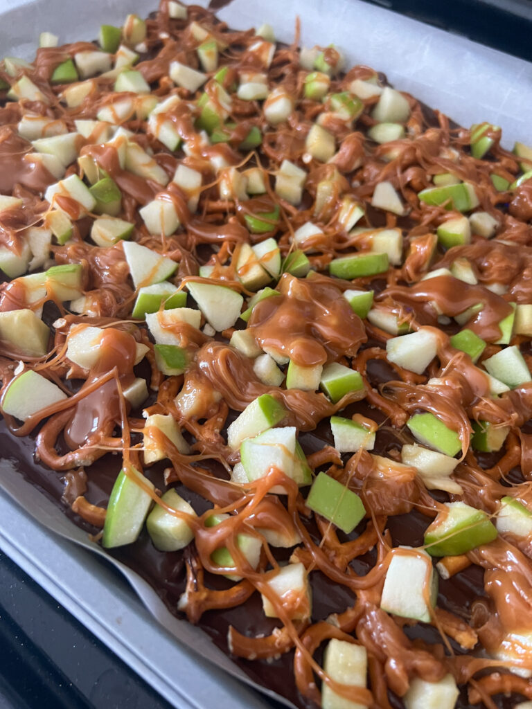 Easy Caramel Apple Bark with Pretzels